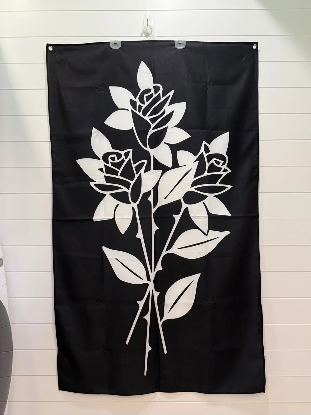 Black and White Floral Wall Tapestry - Modern Rose Design